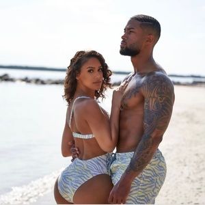 Icon swimsuits men L women XS “set”